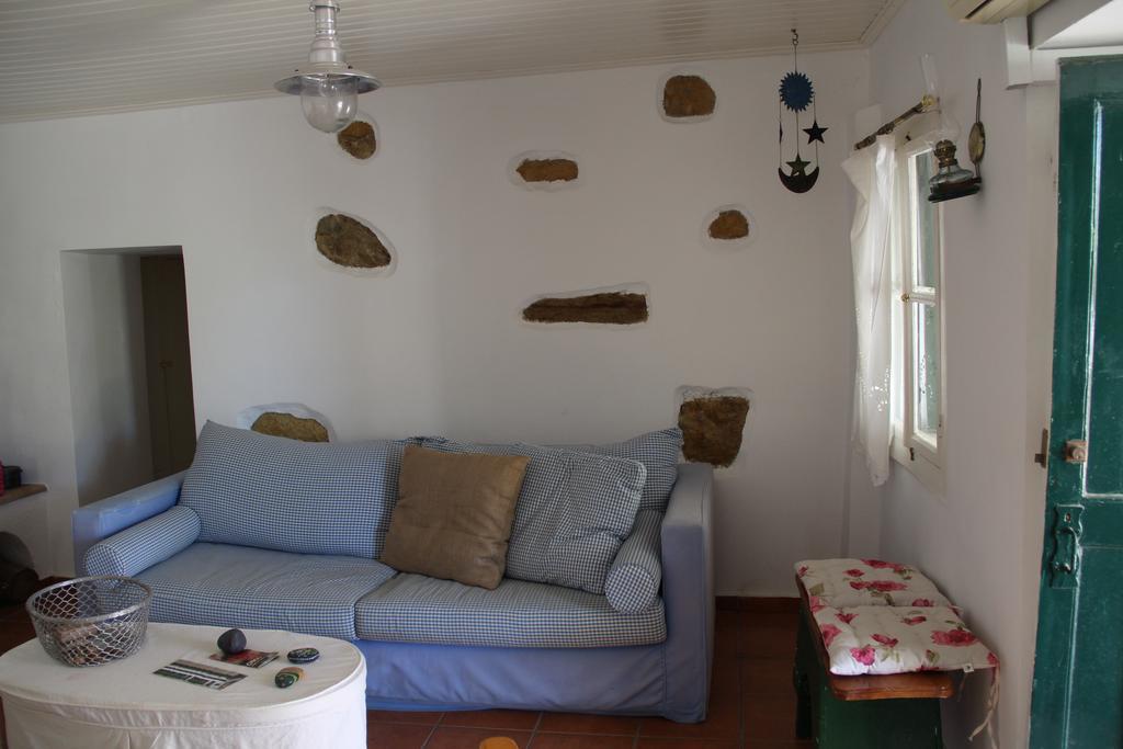 弗隆塔多斯Chios Stone House别墅 外观 照片